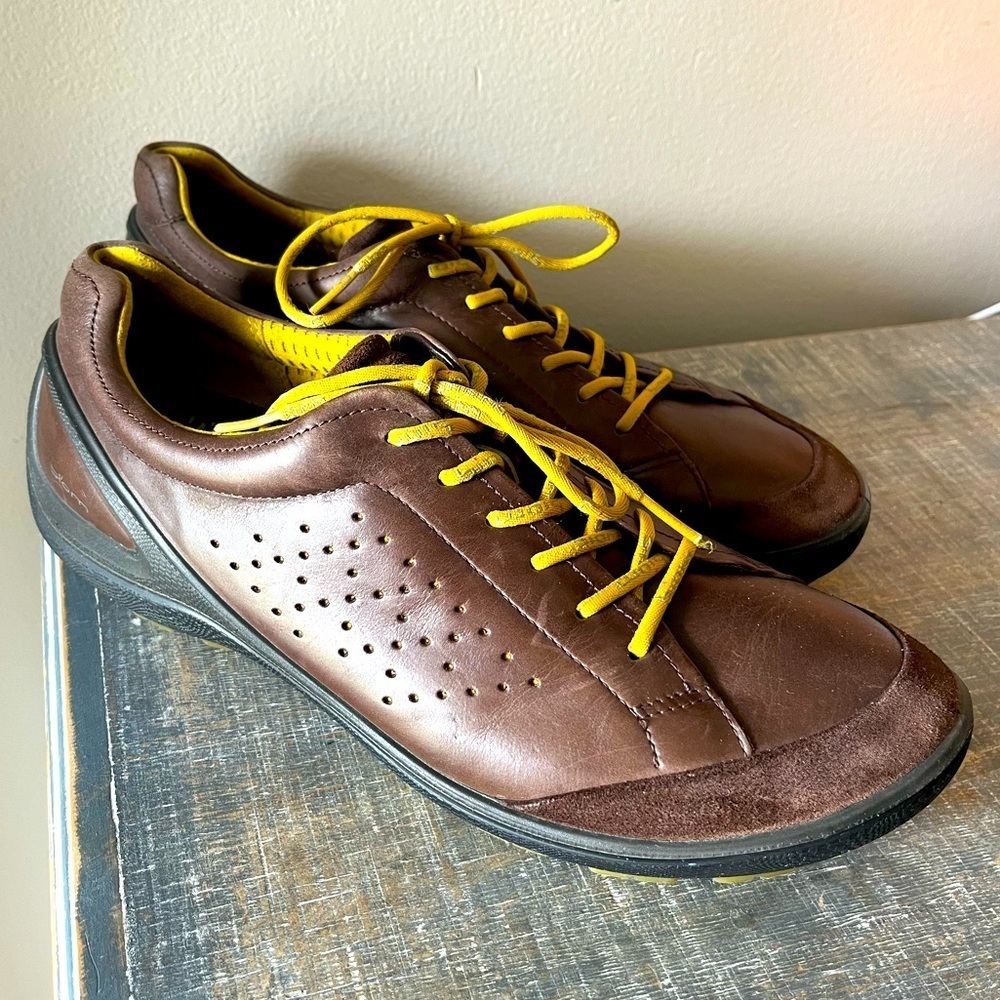ECCO Biom Leather Natural Motion Men's Grip Urbaneering Sneaker, Men’s US 8.5